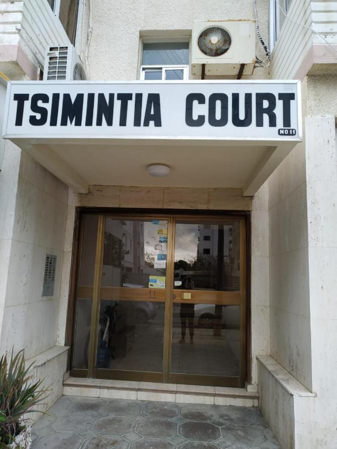 1 Bedroom Apartment Larnaca Exterior photo